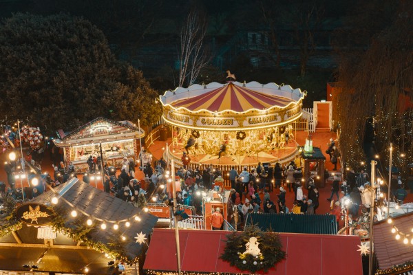 Hertford Castle Christmas Market